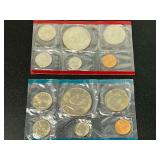 1977 US Mint Uncirculated Coin Set (2-Pack)