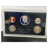 1983 United States Mint Proof Set in Original Packaging