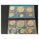 1975 US Mint Uncirculated Coin Set - Philadelphia and Denver Mint Packets