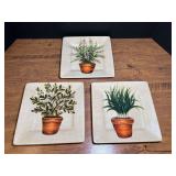 Decorative HD design lunch plates, three pieces, see pictures for details.
