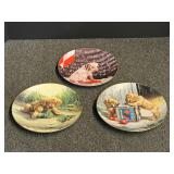 Numbered collector  plates, three pieces, see pictures for details.