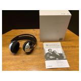 TV Listener wireless TV headphones, working condition unknown, see pictures for details.