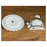 Vintage Norcrest ceramic teapot/tea kettle wall pocket made in Japan, and more. See pictures for details.