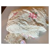 VINTAGE (UNSURE OF SIZE) WHITE W/ FLORAL CHENILLE BEDSPREAD