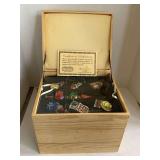 HAND BLOWN GLASS CHRISTMAS ORNAMENTS BY THOMAS PACCONI (29 ORNAMENTS + TREE TOPPER) W/ COA IN NICE WOODEN STORAGE CRATE