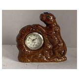 2004 NUWARE CERAMIC COUGAR BATTERY OPERATED CLOCK 6" X 6"