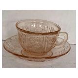 VINTAGE FEDERAL GLASS PINK DEPRESSION "SHARON CABBAGE ROSE" CUP/SAUCER