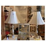 PAIR VINTAGE WHITE/CREAM/GOLD TABLE LAMPS W/ SHADES 27" TALL