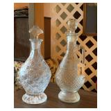 VINTAGE MOGEN DAVID PRESSED GLASS WINE DECANTER W/ DAMAGED STOPPER 10 1/2" TALL & VINTAGE CRYSTAL DECANTER 11 1/2" TALL