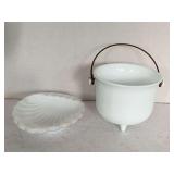 VINTAGE INDIANA GLASS WHITE EMBOSSED MILK GLASS BAIL HANDLED 3 FOOTED KETTLE/CAULDRON 3 1/2" TALL X 4 1/2" ROUND & VINTAGE WHITE MILK GLASS SHELL SHAPED ASHTRAY 5" LONG X 4 1/4" WIDE