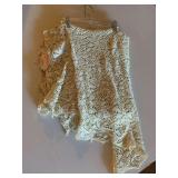 VINTAGE HANDMADE CREAM TABLECLOTH (UNSURE OF SIZE)