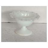 VINTAGE ANCHOR HOCKING WHITE MILK GLASS LACE EDGE CANDY DISH