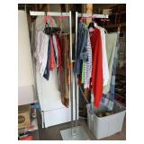 T STAND CLOTHES RACK 36" WIDE X 67" TALL (DOES NOT INCLUDE CONTENTS) ***SPECIAL PICKUP INSTRUCTIONS