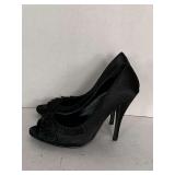 SIZE 6 LADIES BLACK SATIN SPIKED HEELS (GENTLY WORN)