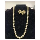 WHITE FAUX PEARL NECKLACE 19" LONG & FAUX PEARL BOW BROOCH
