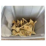 TUB FULL OF SINGLE ELECTRIC CANDLE WINDOW LIGHTS TUB & LID INCLUDED