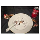 Winter Songbird Ceramic Cake Plate And Matching Pie Server Set With Gold Rim. The Pie Server has a Small Chip in it. Please See All Pictures.  ​Vintage Dachshund/Wiener Dog Ceramic Salt And Pepper S