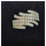 Vintage Cocktail Ring Silver Tone Pavé Rhinestone Overlapping Free Form Design
