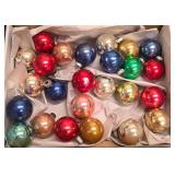 Box of 25 Vintage Shiny Brite Ornaments. Some Have Color Fading. Please Come to Inspection.