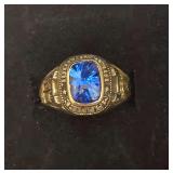 Vintage Solid 10K Yellow Gold 1977 High School Class Ring Cushion Cut Blue Gem Size 6.5  4.7g