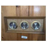 VINTAGE SPRINGFIELD WEATHER STATION WITH HUMIDITY, BAROMETER, AND TEMPERATURE - BR2