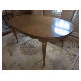 DINING TABLE WITH TABLECLOTH - DINE