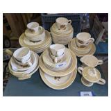 LARGE GROUP OF MATCHING METLOX POPPYTRAIL CHINA, APPROXIMATELY 52 PIECES