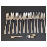 13 VINTAGE TOWLE STERLING SILVER RAMBLER ROSE PATTERN SALAD FORKS, APPROXIMATELY 479 G TOTAL WEIGHT
