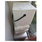 SET OF POLYSTYRENE FOAM COOLERS