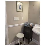 ALL ITEMS ON RIGHT SIDE OF BATHROOM MARKED 1168 INCLUDING JEWELRY CABINET WITH REMAINING CONTENTS, PICTURE FRAME, AND SHOWER STOOL