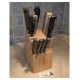 KNIFE BLOCK AND CUTLERY