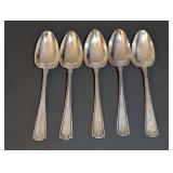 5 VINTAGE STERLING SILVER SERVING SPOONS, BELIEVED TO BE GORHAM ETRUSCAN PATTERN, APPROXIMATELY 299 G TOTAL WEIGHT