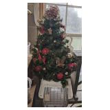 VINTAGE SMALL PRE-LIT CHRISTMAS TREE AND CAT SIZE PET CARRIER