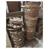 LARGE LOT OF APPLE BASKETS - WITH LIDS - OVER 20 BASKETS