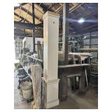 LARGE MODERN SQUARE COLUMN