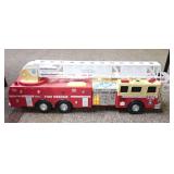 Large Tonka Big 328 Fire Rescue Ladder Truck Toy