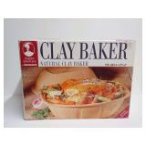 Baker's Advantage by Roshco Natural Clay Baker 13' x 9 3/4' x 7 1/2'
