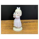 Precious Moments "Sharing A Gift Of Love" 1991 Limited Edition Figurine with Original Box