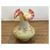 DR…Beautiful vintage Fenton Burmese art glass vase, see pictures for details.