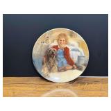 Edwin M. Knowles Annie and Sandy Collector Plate with Certificate