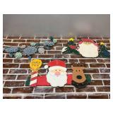 Assorted Holiday and Floral Wall Decor Set