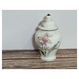 Japanese Porcelain Lidded Ginger Jar with Floral Motif