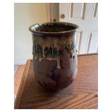 Leaf design drip glaze pottery vase