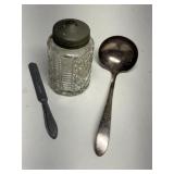 Spoon, shaker, knife