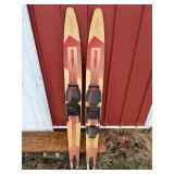 vintage Jobe SC 355 water skis