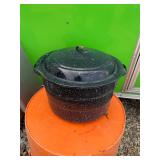 Porcelain enameled large canning pot cooker