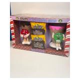 M & M ice cream shop