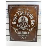 Donï¿½t tread on me sign