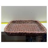 Rusting wicker basket tray