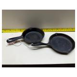 Mini cast iron stamped skillets